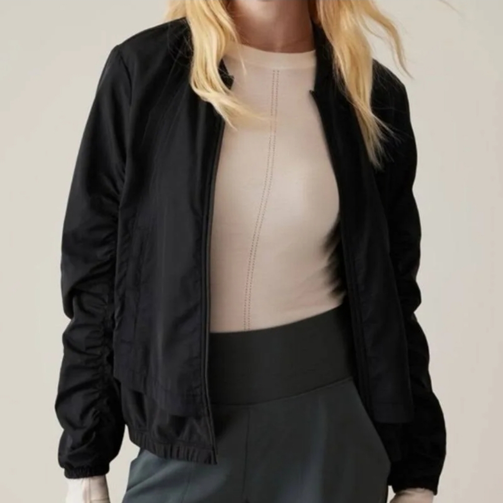Athleta Wayfarer Bomber Black XL